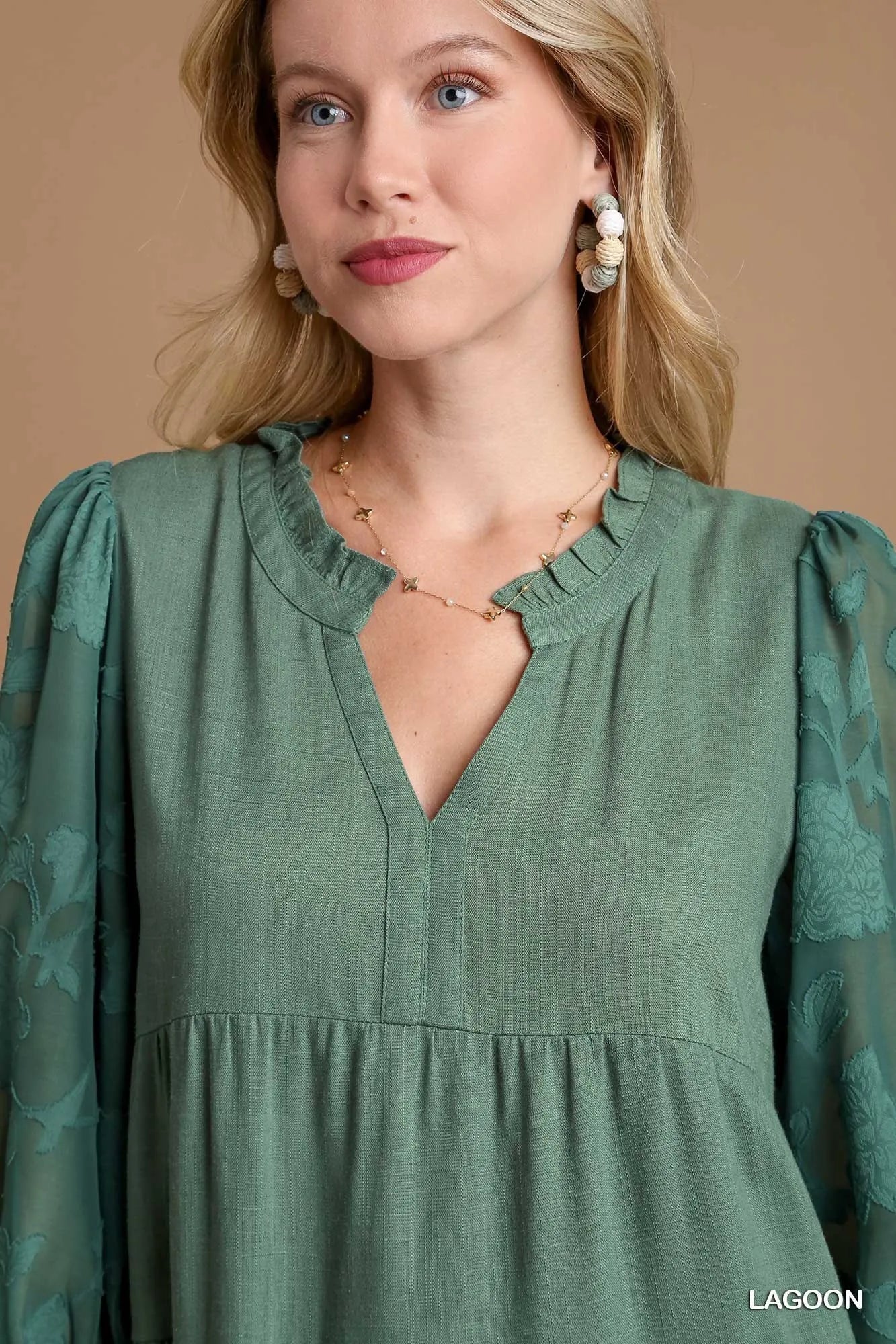 Umgee Lagoon Floral Contrast Sleeve Tiered Dress