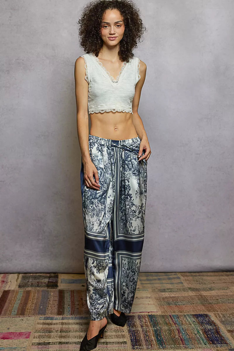 POL Ivory & Navy Floral Printed Woven Wide Leg Drawstring Pants