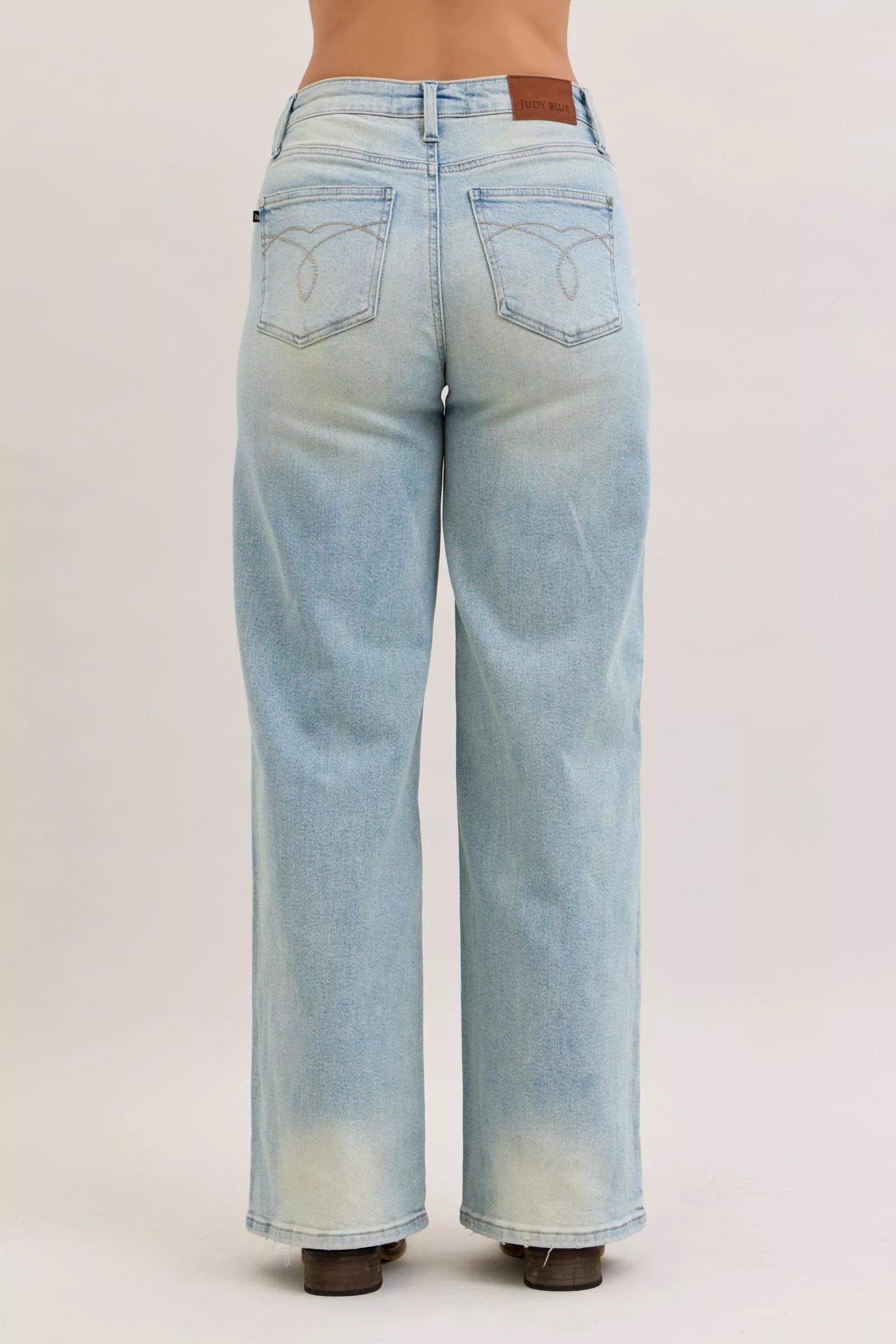 Judy Medium Washed Blue High Waist Column Straight Jeans