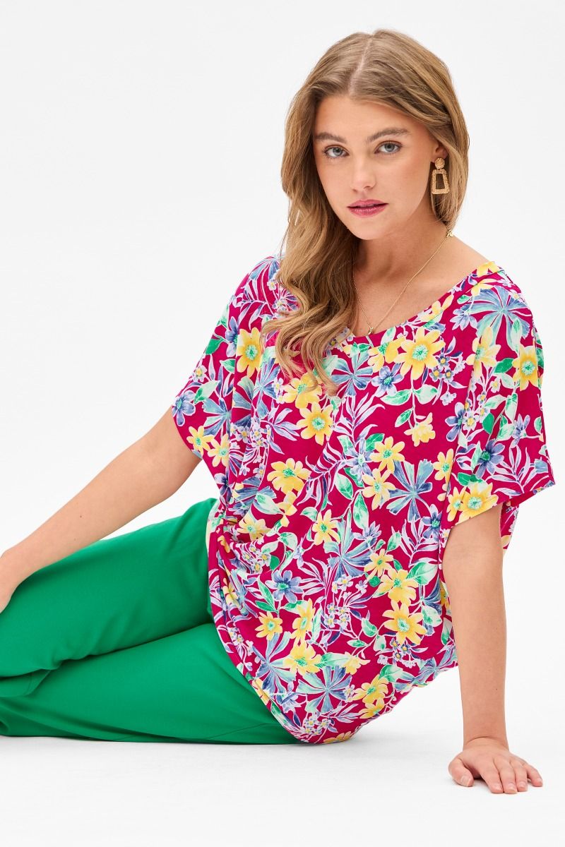 Dear Scarlett Floral Sadie Top Fuchsia Womens