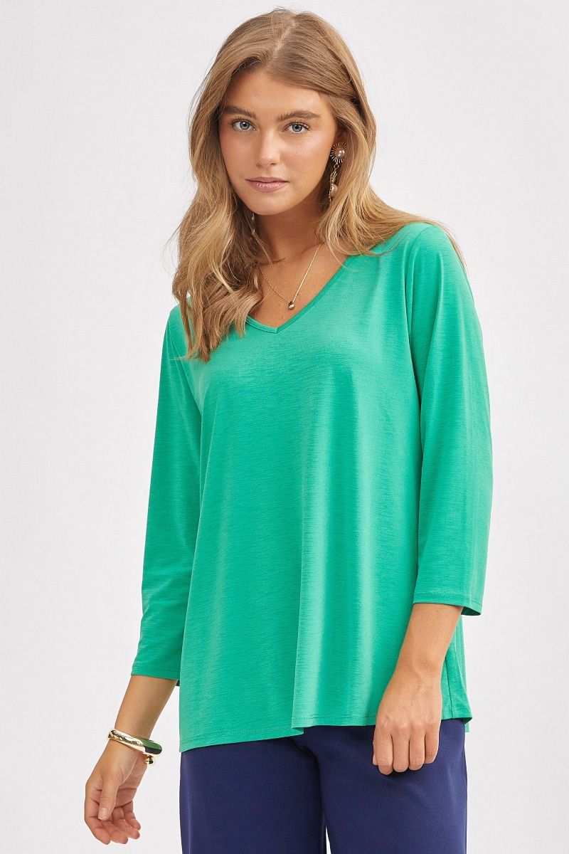 Dear Scarlett Signature Classic V-Neck Top Kelly Green Womens