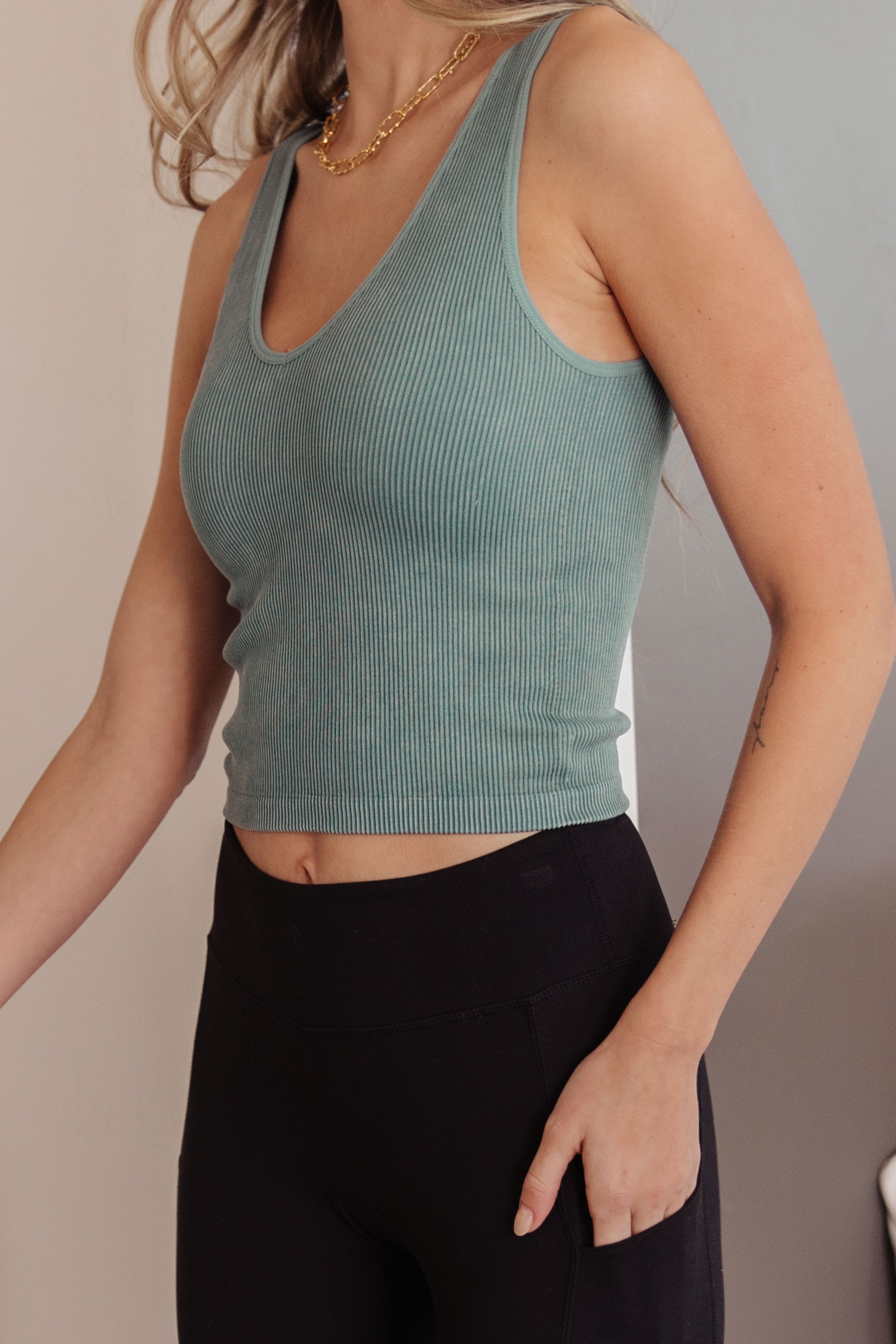 Yelete Fundamentals Ribbed Seamless Reversible Tank in Vintage Blue Shirts & Tops