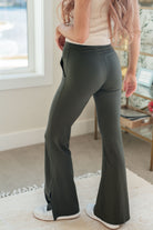 Rae Mode On the Move V Front Flare Leggings in Olive Pants