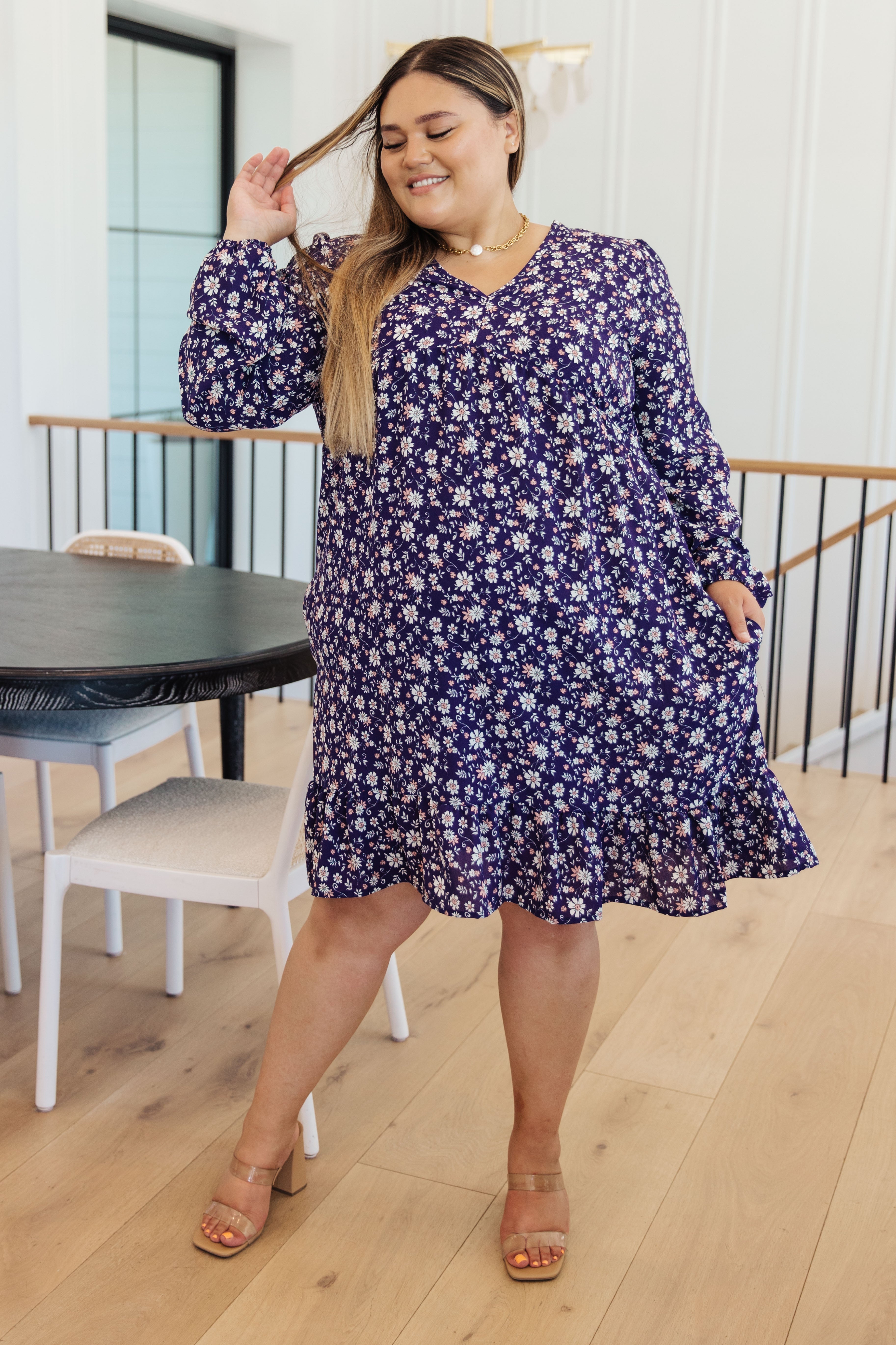 Hemish Since You’ve Been Gone Floral V-Neck Dress Womens