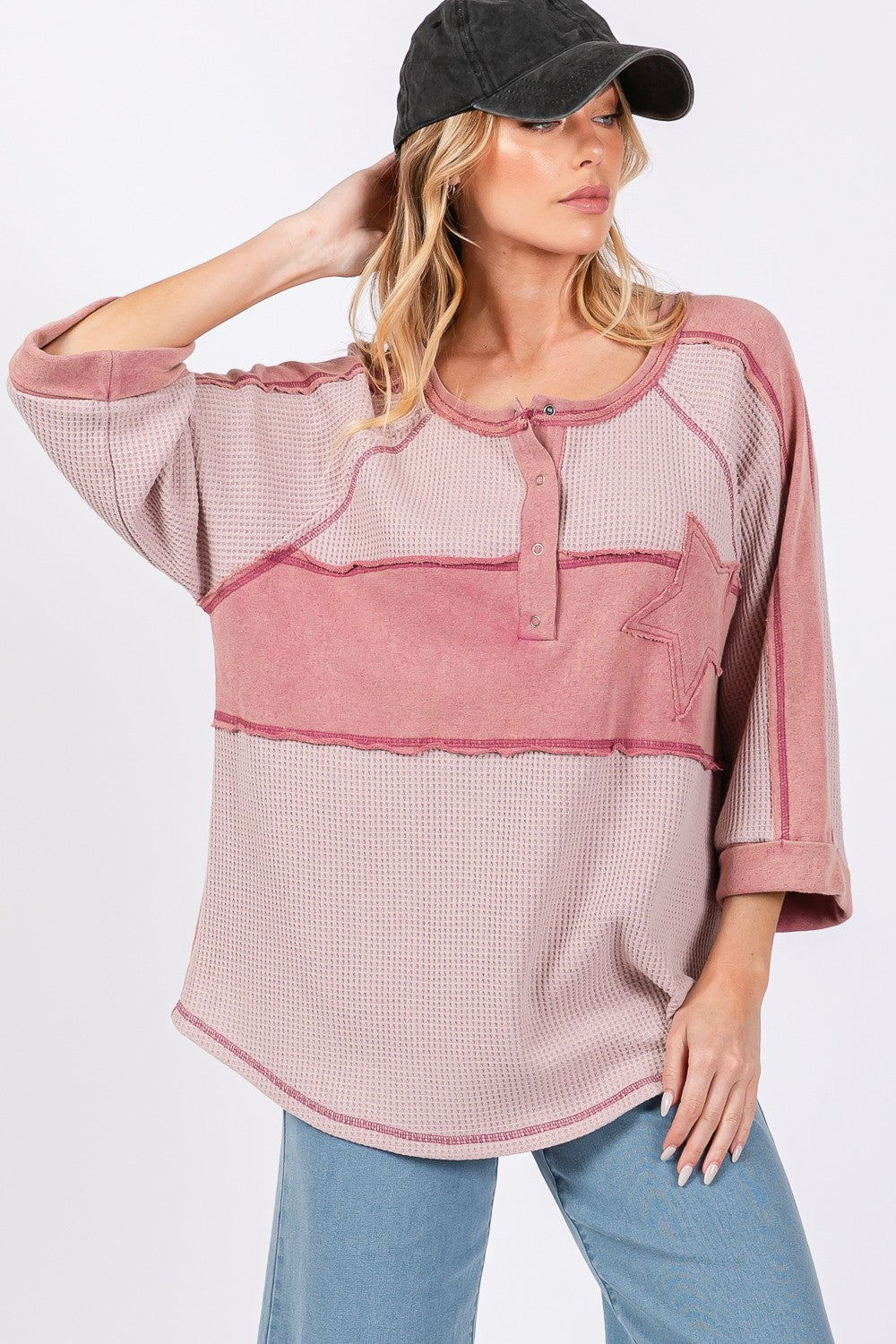 SAGE + FIG Mauve Star Applique Patch Exposed Seam Waffle Knit Top Trendsi