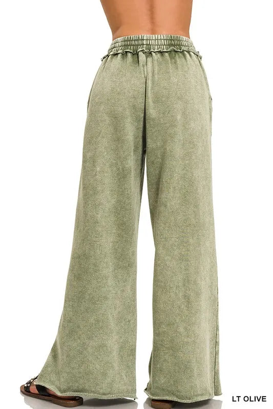Zenana Full Size Acid Wash Fleece Drawstring Sweatpants with Pockets Zenana Full Size Acid Wash Fleece Drawstring Sweatpants with Pockets