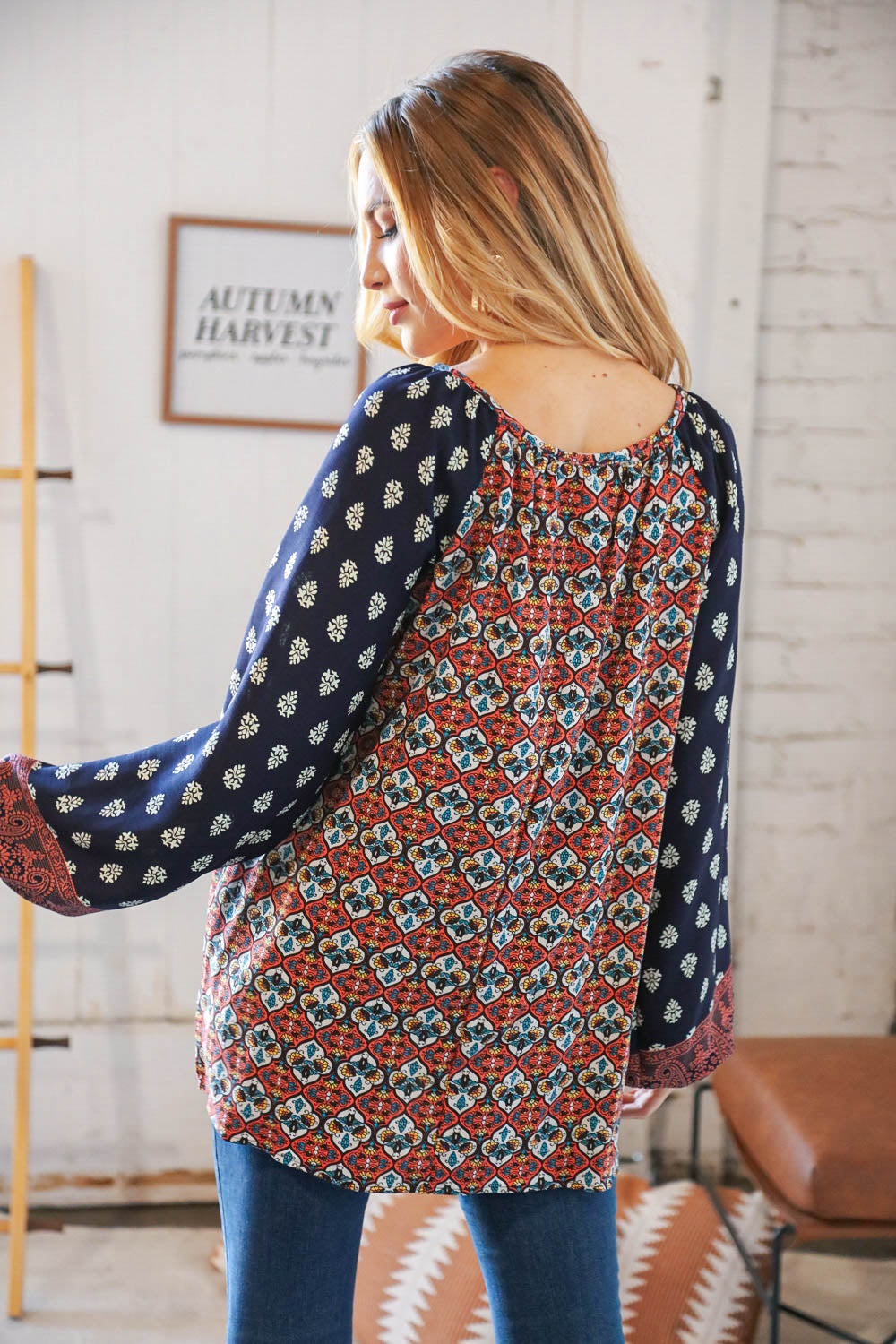 Haptics S, 2X Navy & Rust Paisley Print Bubble Sleeve Keyhole Top final sale Haptics