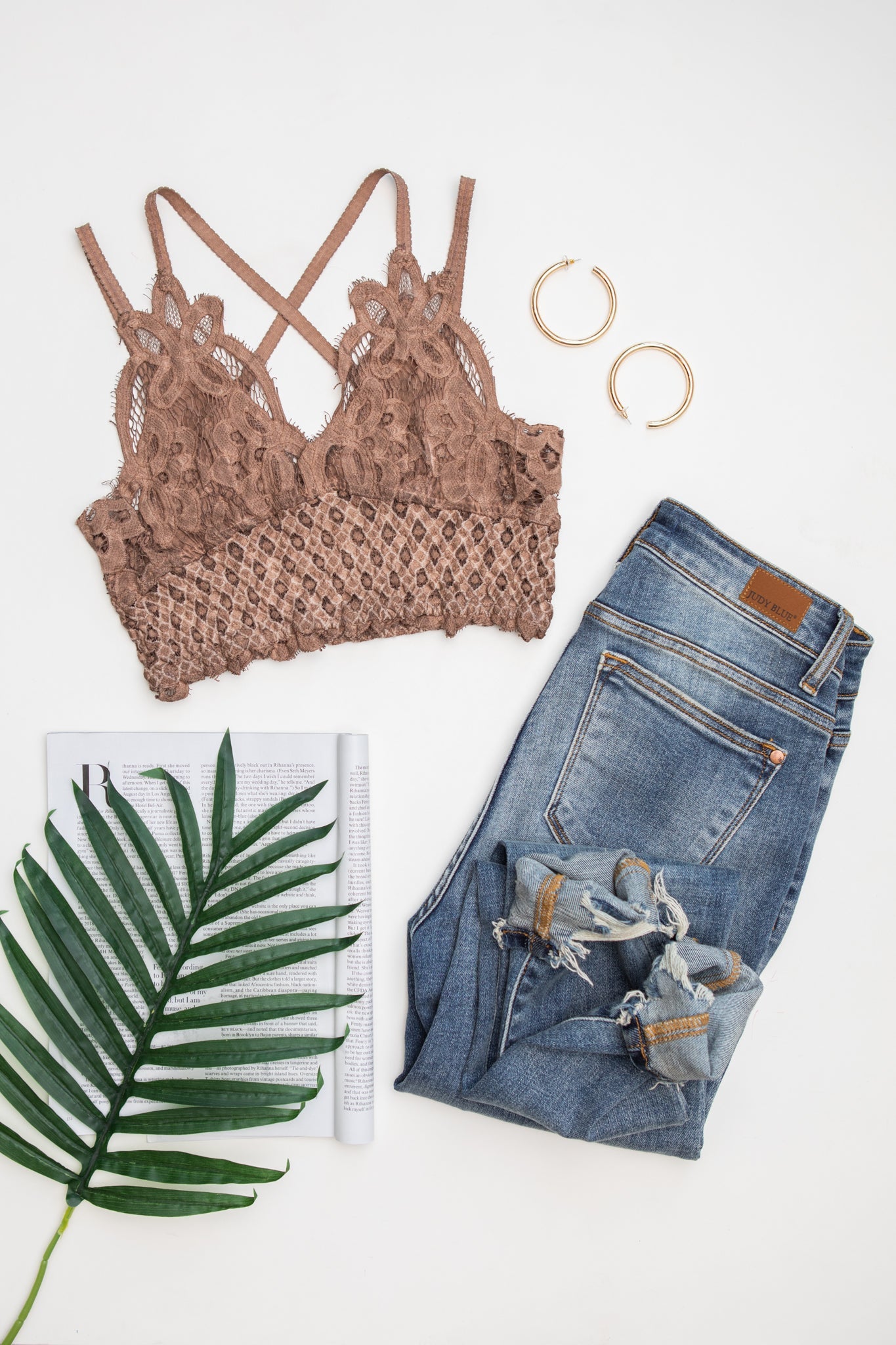 Live In Lace Bralette in Mauve Womens