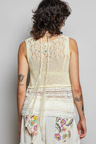 POL Lemon V-Neck Crochet Sweater Vest with Lace Trim
