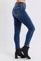 Judy Blue Dark Washed Mid-Rise Waist Skinny Jeans with Pockets Jeans