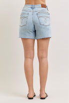 Judy Blue Evelyn Mid Rise Rigid Magic Dad Shorts Womens