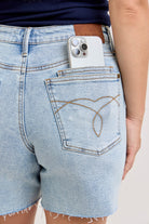 Judy Blue Evelyn Mid Rise Rigid Magic Dad Shorts 3XL Womens