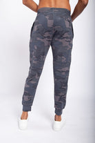 Mono B MEN - Jagged Camo Joggers Mono B