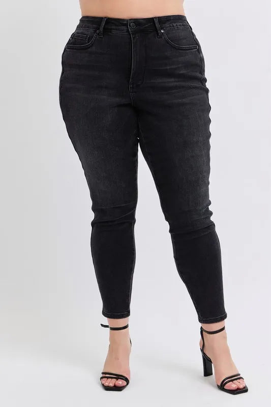 Judy Blue Black Mid Rise Tummy Control Skinny Jeans