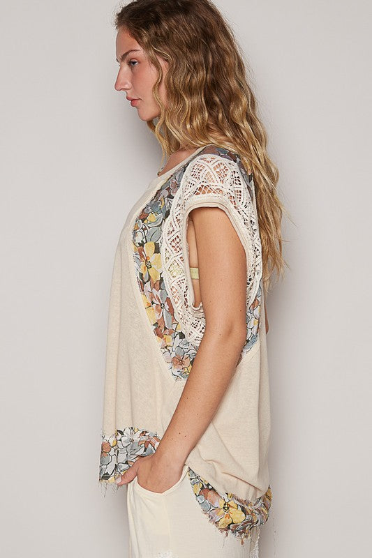 POL Coconut Floral Frayed Hem Crochet Cap Sleeve Top