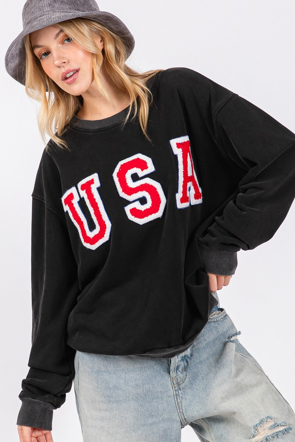 SAGE + FIG Mineral Washed USA Letter Patch Round Neck Sweatshirt in Black Trendsi