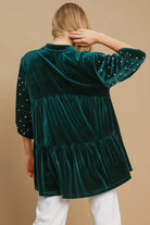 Umgee Pearl Detail Half Sleeve Velvet Babydoll Blouse in Hunter Green Shirts & Tops