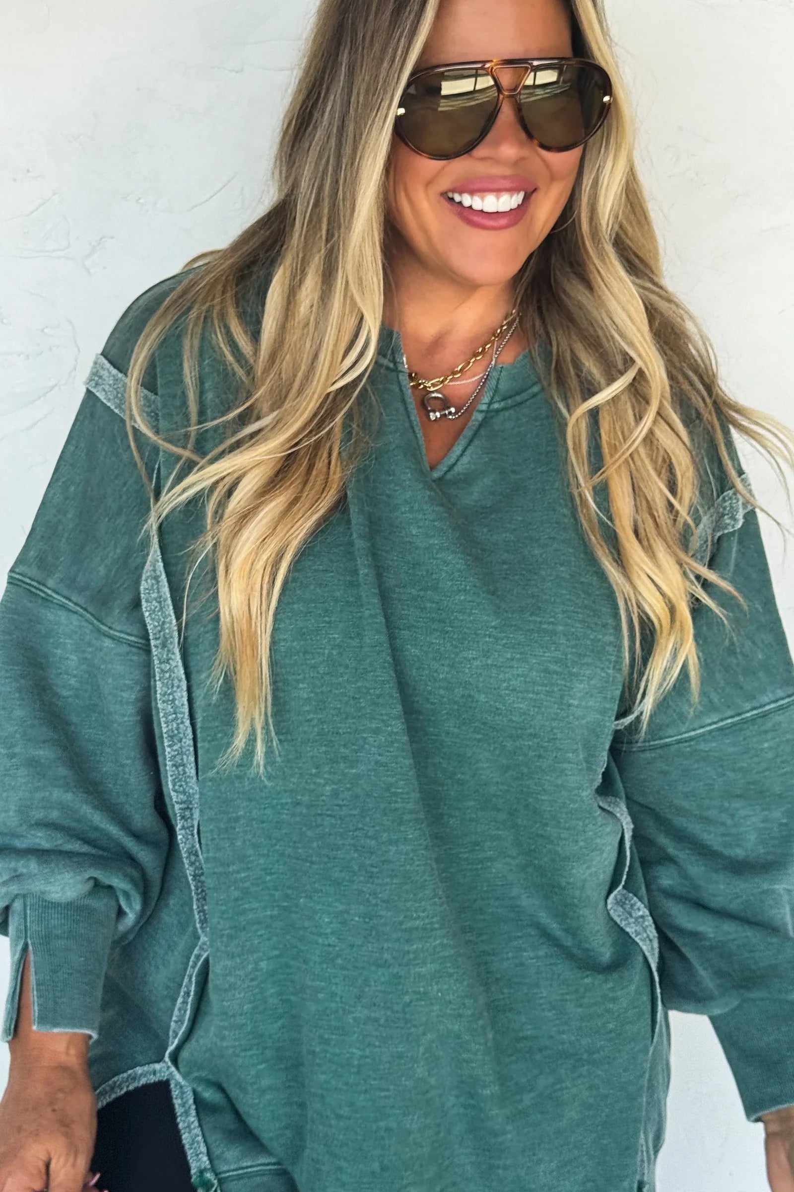 PREORDER: Blakeley The Comfy Cut Sweatshirt Hunter Green Womens