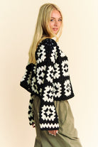 Davi & Dani White & Black Two Tone Flower Square Crochet Open Front Cardigan