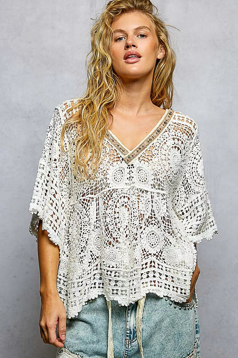 POL V-Neck Crochet Top with Scalloped Hem OFF WHITE One Size
