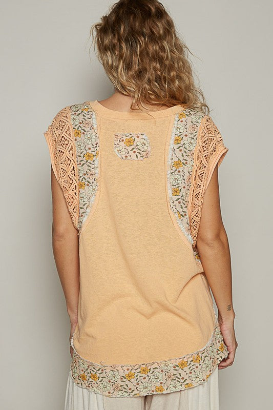 POL Sherbet Floral Frayed Hem Crochet Cap Sleeve Top