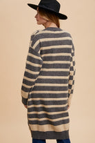 Annie Wear Dark Gray Checkered & Striped Open Front Long Sleeve Cardigan