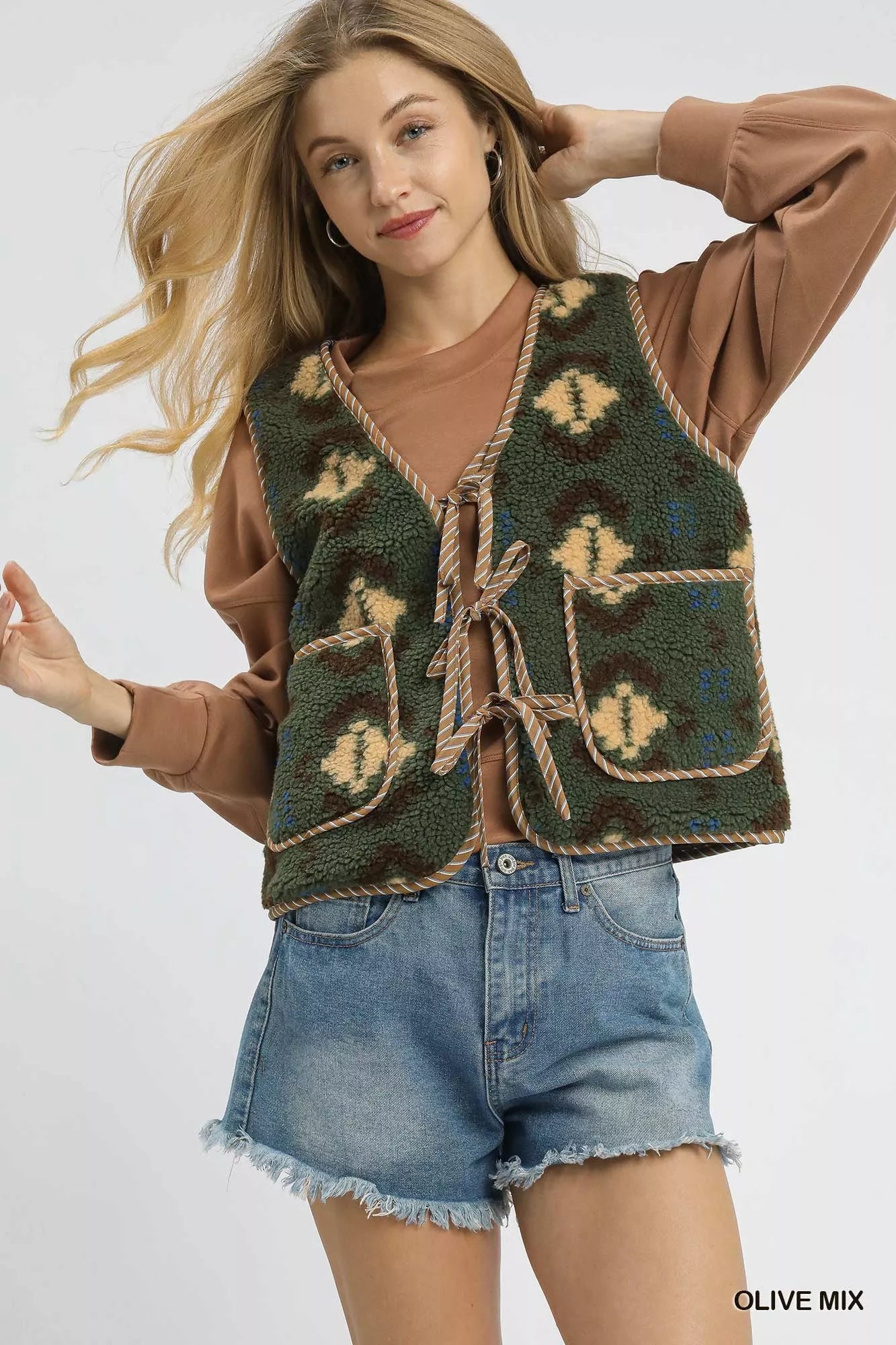 Umgee Mix Patterned Sherpa Tie-Front Vest – Olive Mix OLIVE MIX
