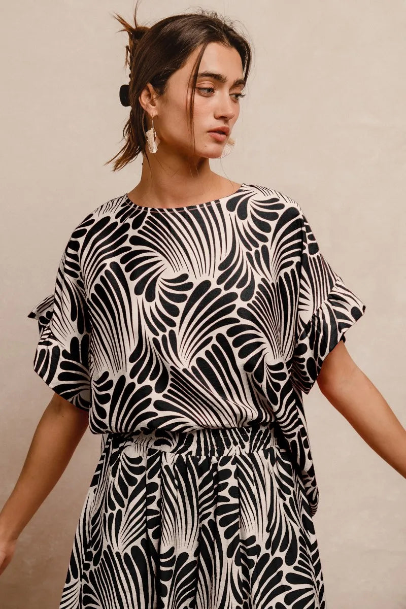 BiBi Black Print Woven Ruffled Sleeves Top BLACK