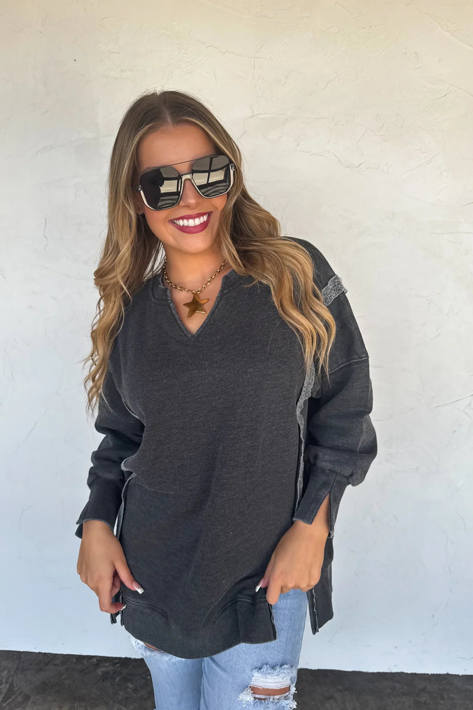 PREORDER: Blakeley The Comfy Cut Sweatshirt Black Womens