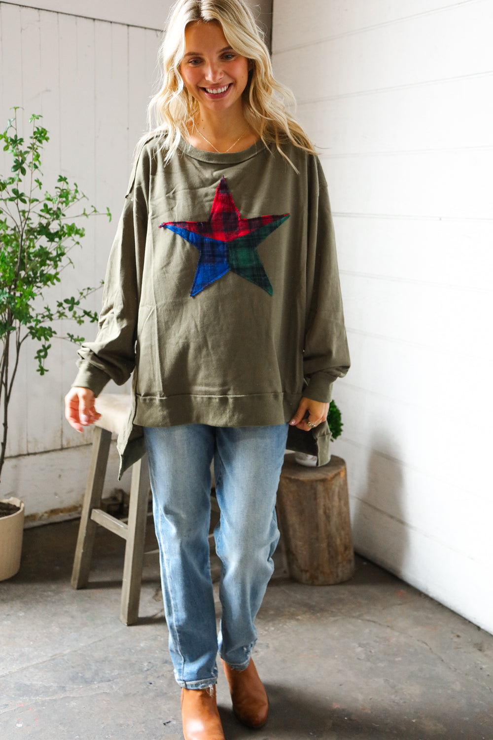 Fantastic Fawn Plaid Star Olive and Pullover