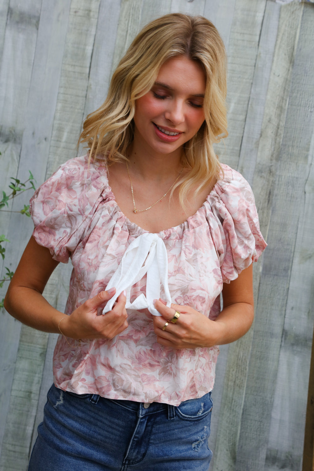 Kori America Blush Scoop Neck Bubble Sleeve Floral Top w/Bow