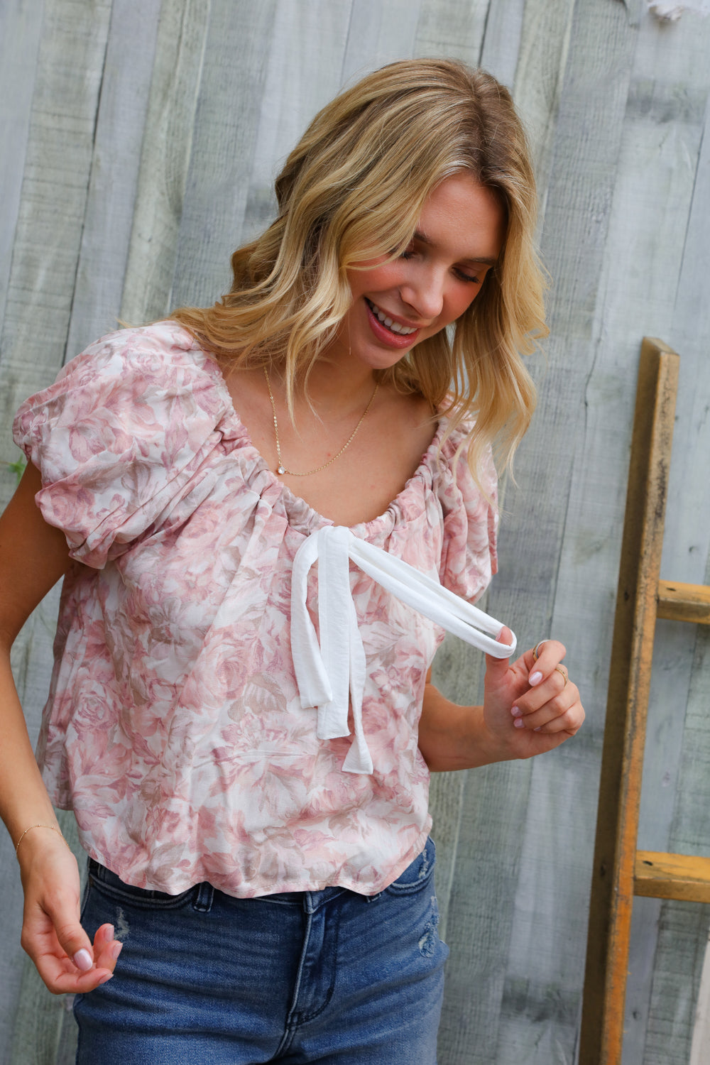 Kori America Blush Scoop Neck Bubble Sleeve Floral Top w/Bow
