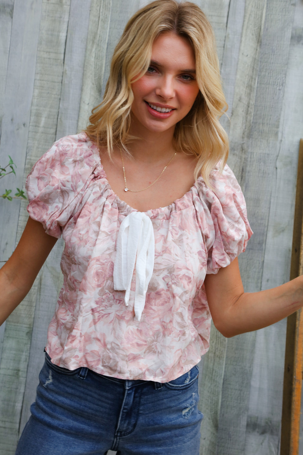 Kori America Blush Scoop Neck Bubble Sleeve Floral Top w/Bow