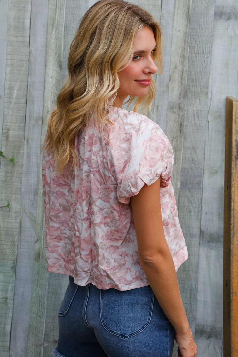 Kori America Blush Scoop Neck Bubble Sleeve Floral Top w/Bow