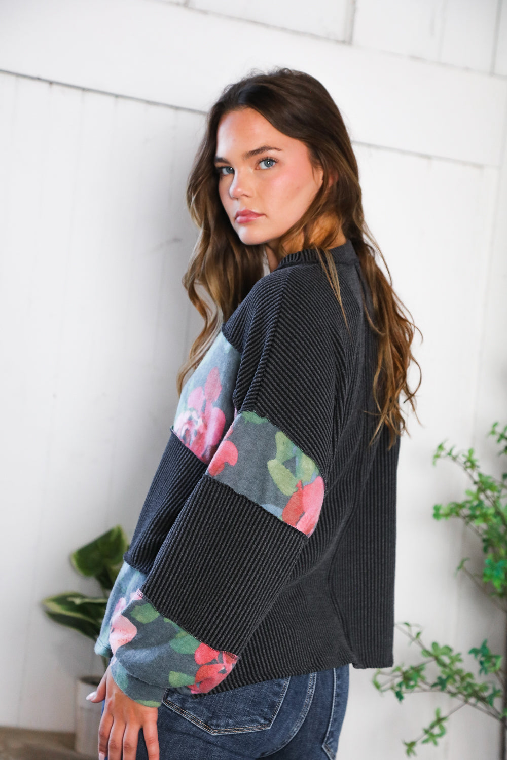 Haptics Floral & Charcoal Color Block Bubble Long Sleeve Knit Top