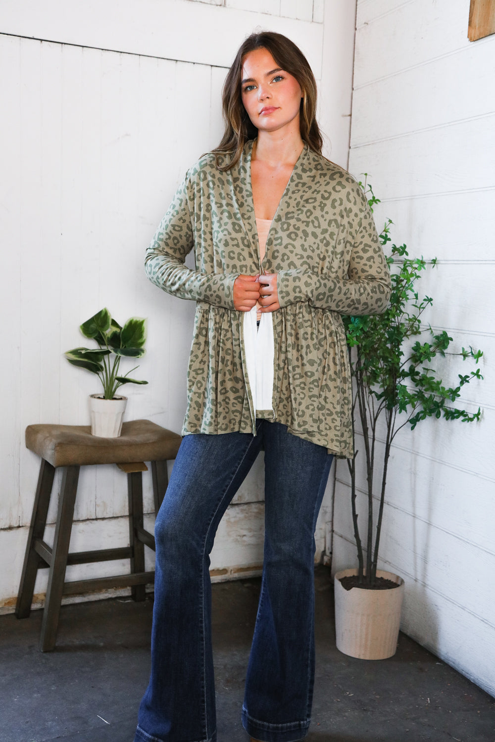 Be Stage Leopard Print Around Peplum Open Cardigan