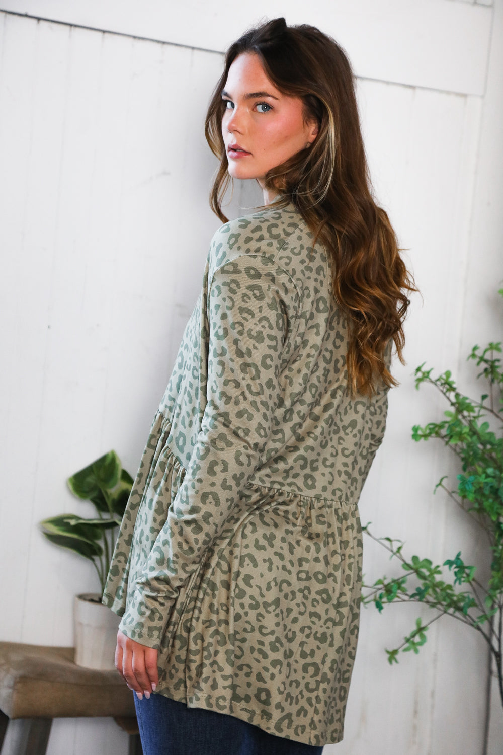Be Stage Leopard Print Around Peplum Open Cardigan