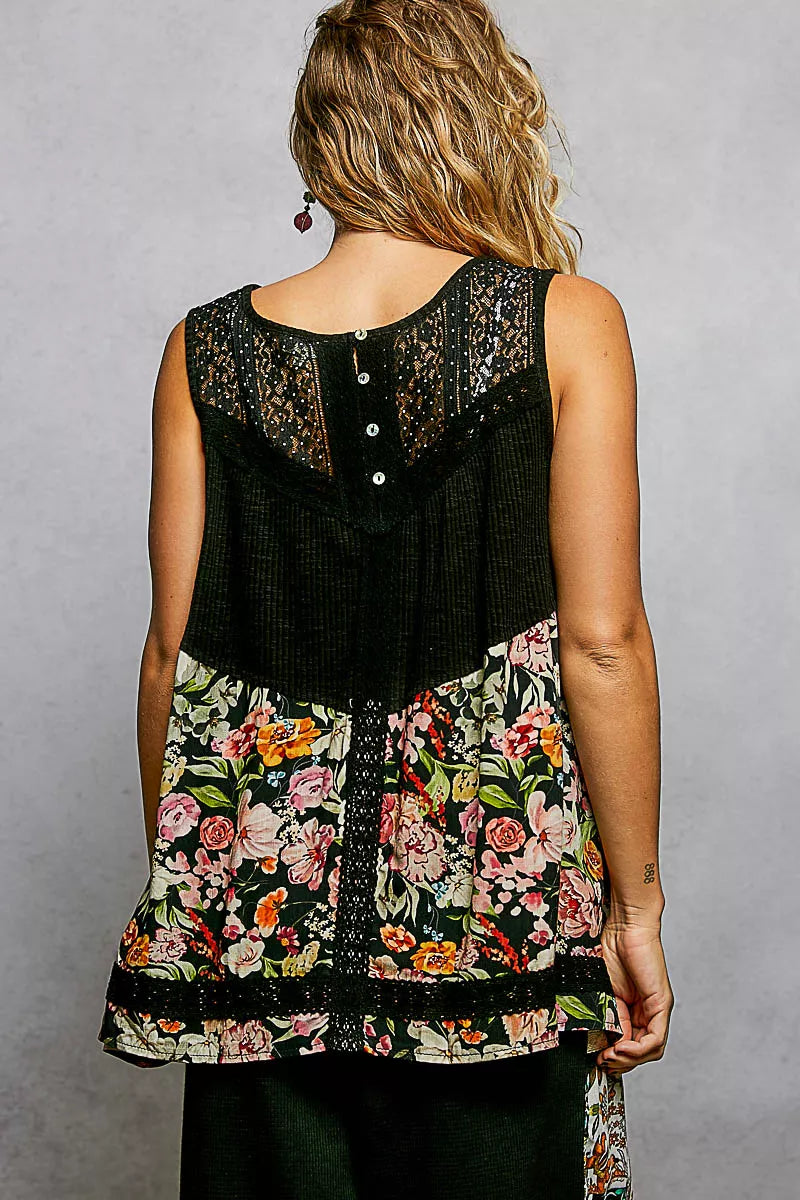 POL Black Lace Detail Floral V-Neck Tank