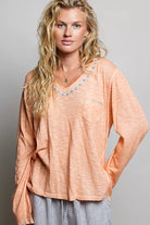 POL Contrast Stitch V-Neck Lightweight Knit Long Sleeve Top CORAL PEACH