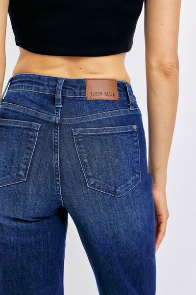 Judy Blue Dark Washed Mid Rise Tummy Control Straight Jeans