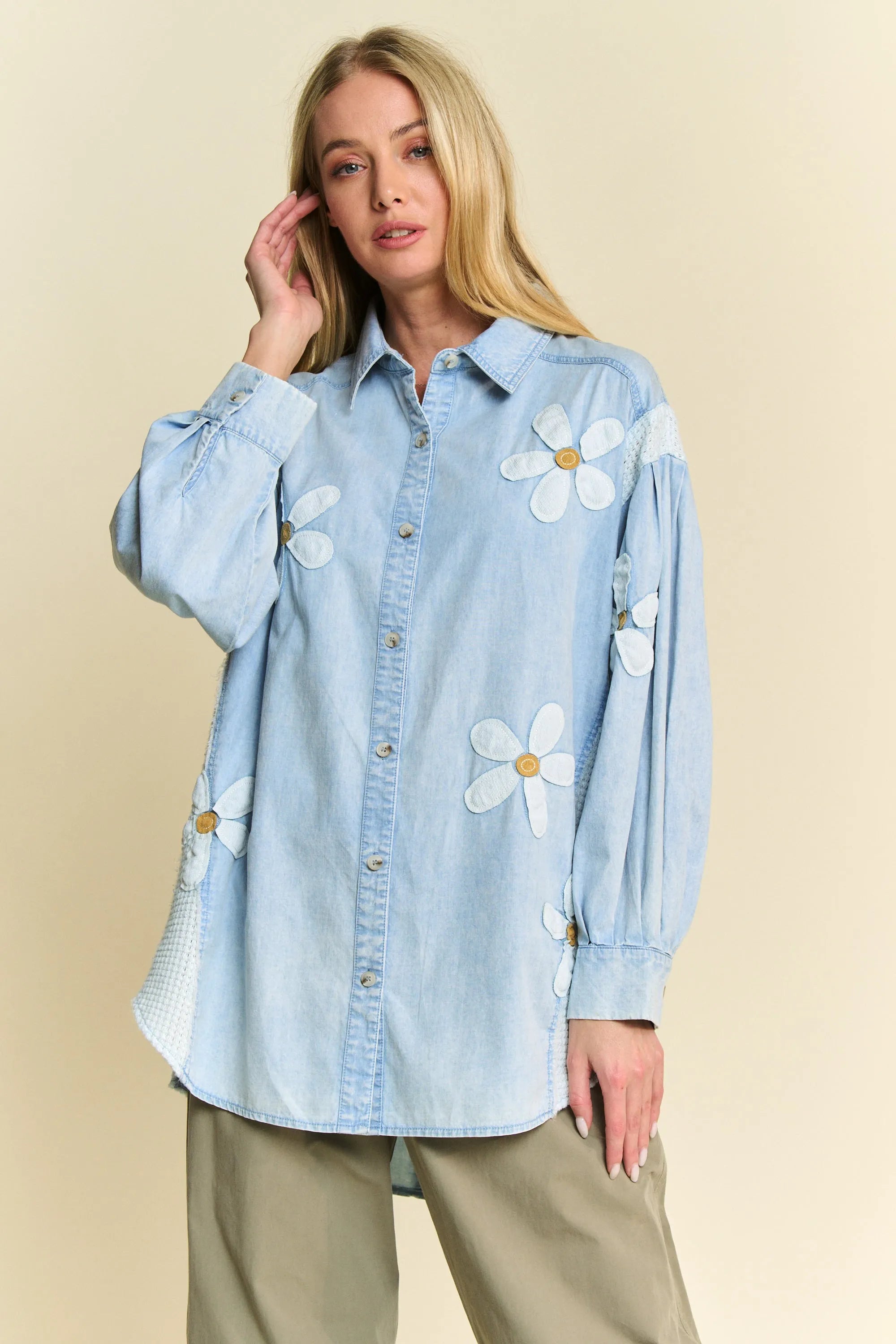 Davi & Dani Lightweight Denim Washed Daisy Patch Waffle Knit Shirt