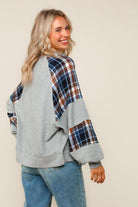 Haptics Gray & Navy Solid Thermal Knit Plaid Woven Loose Fit Sweater Top