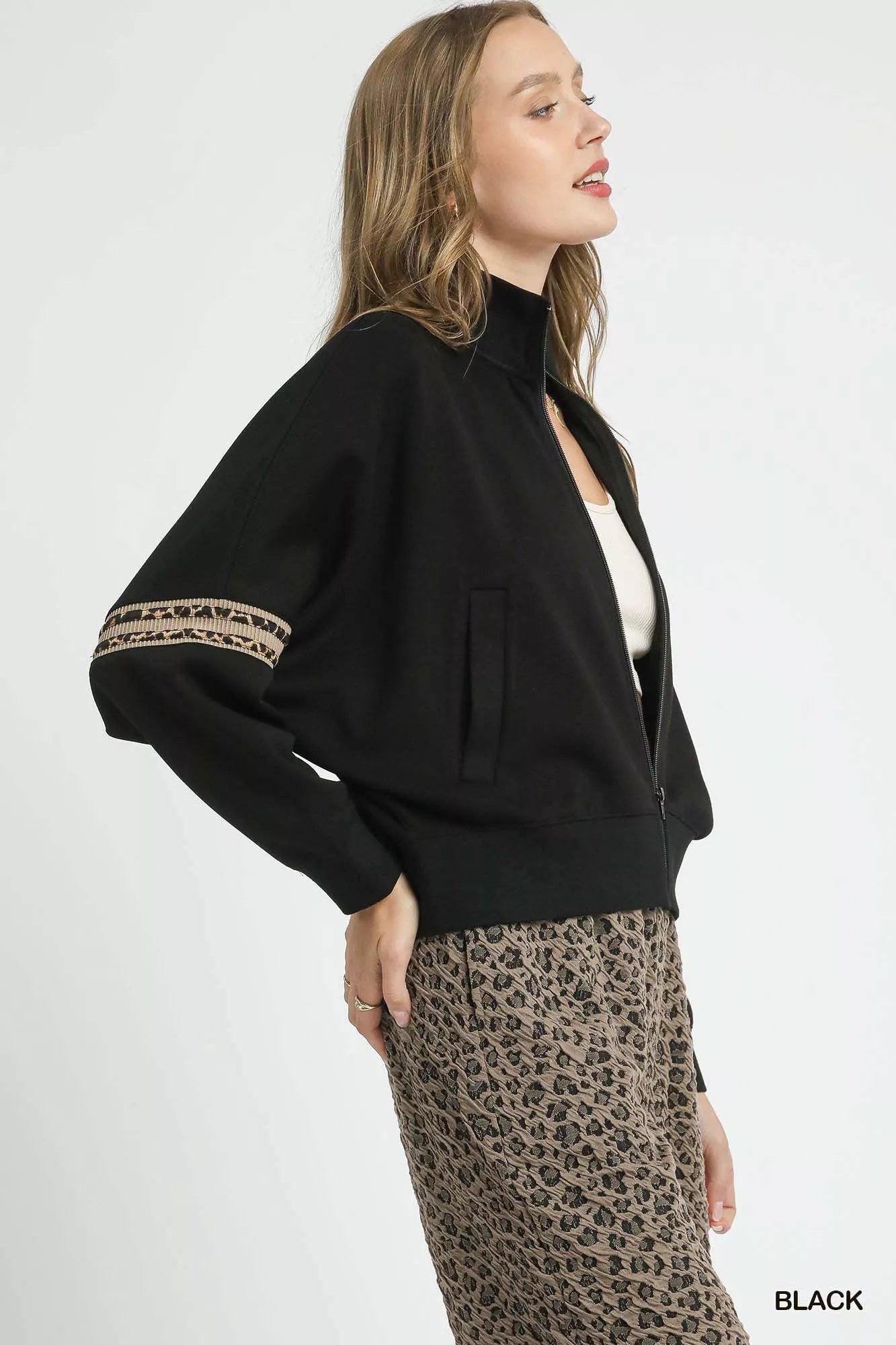 Umgee Black Zipper Up Cropped Jacket with Leopard Trim