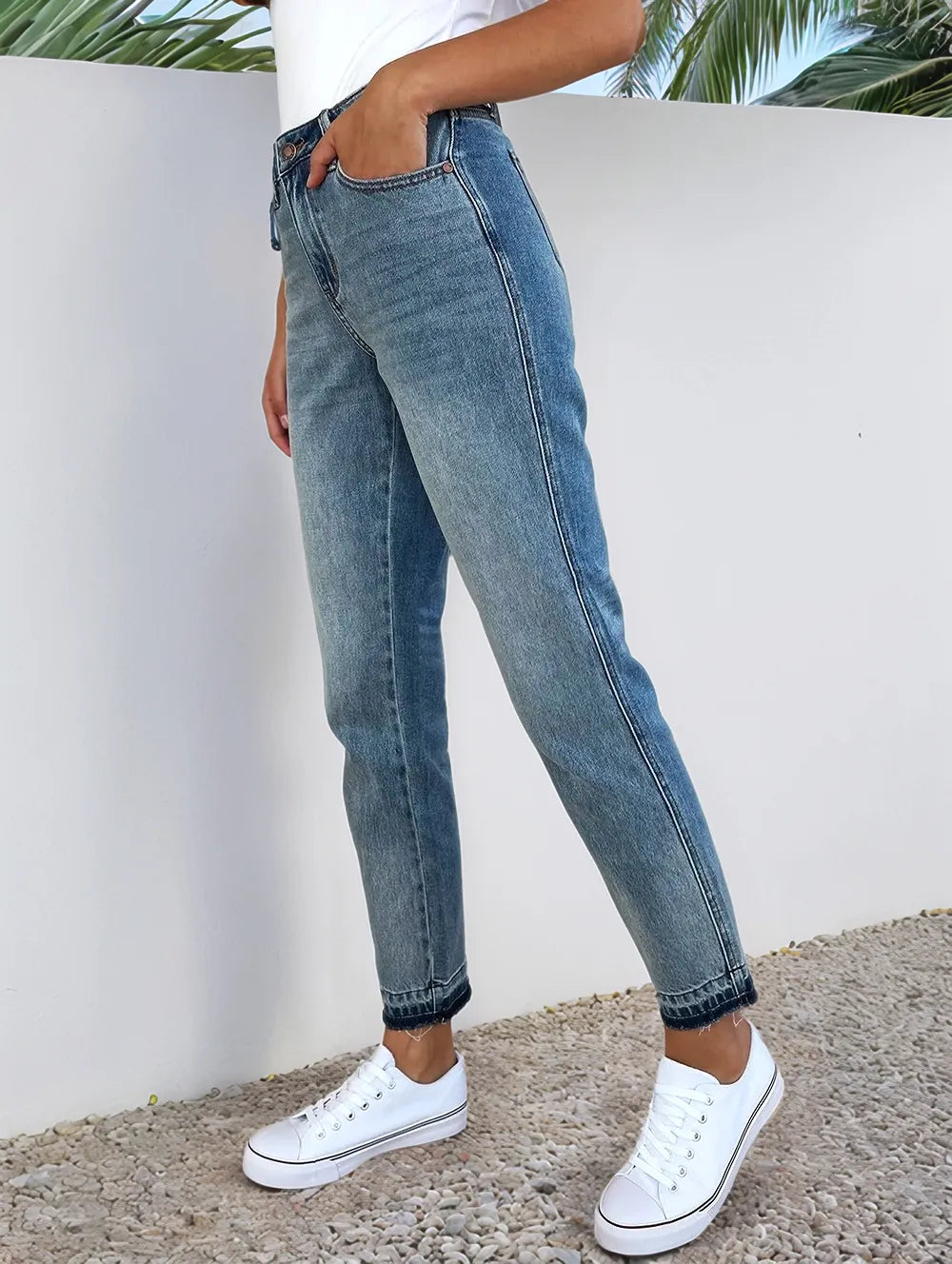 Judy Blue Medium Washed Mid Rise Rigid Magic Release Hem Jeans