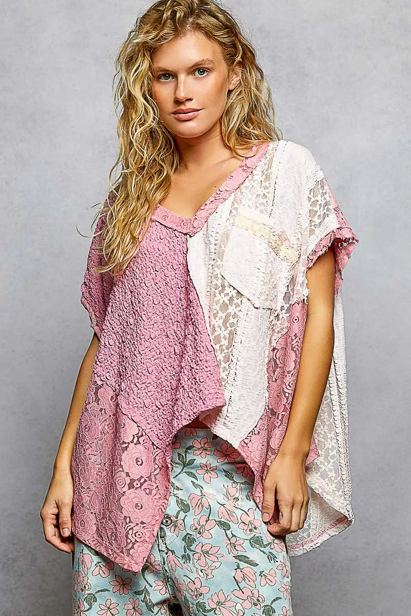 POL FuchsiaAsymmetrical V-Neck Short Sleeve Lace Top