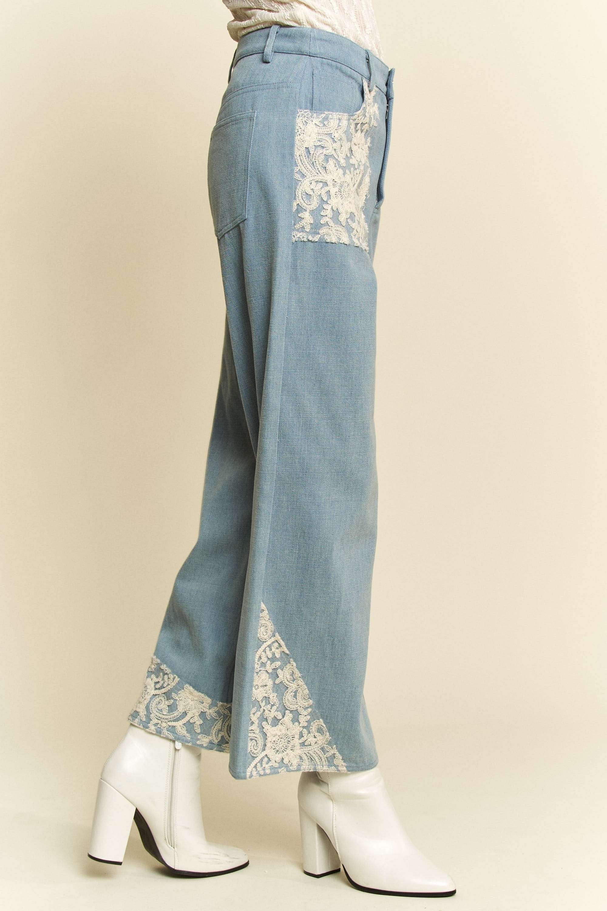 Davi & Dani Lace Applique Wide Leg Light Washed Jeans Pants