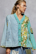 POL Denim & Teal Button Down Floral V-Neck Long Sleeve Raw Hem Top