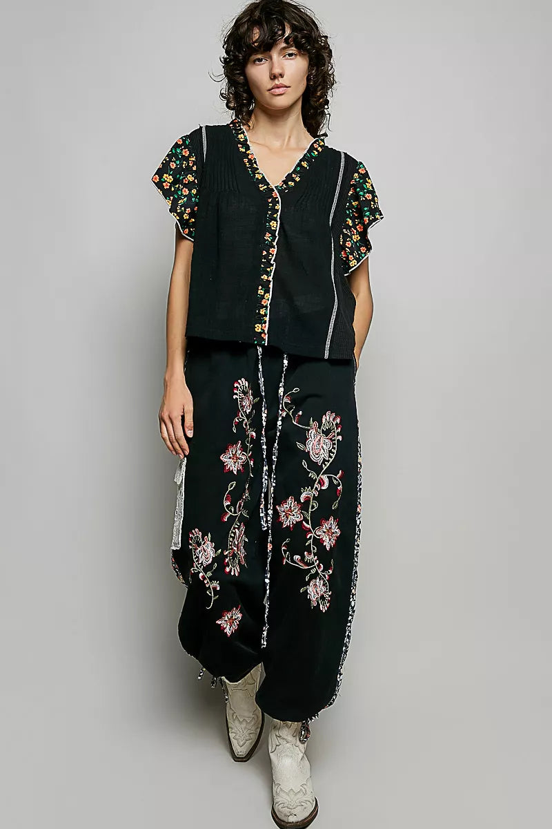 POL Black V-Neck Floral Ruffle Sleeve Blouse