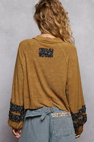 POL Print Patch Round Neck Balloon Sleeve Cropped Top
