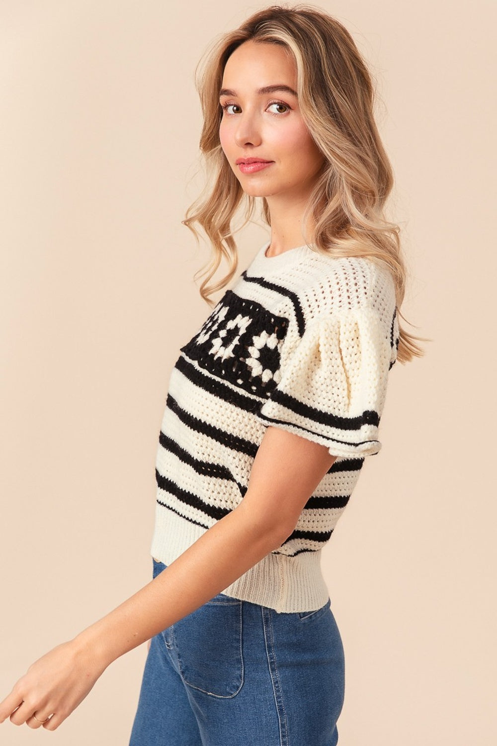 BiBi Granny Square Short Sleeve Striped Sweater Trendsi
